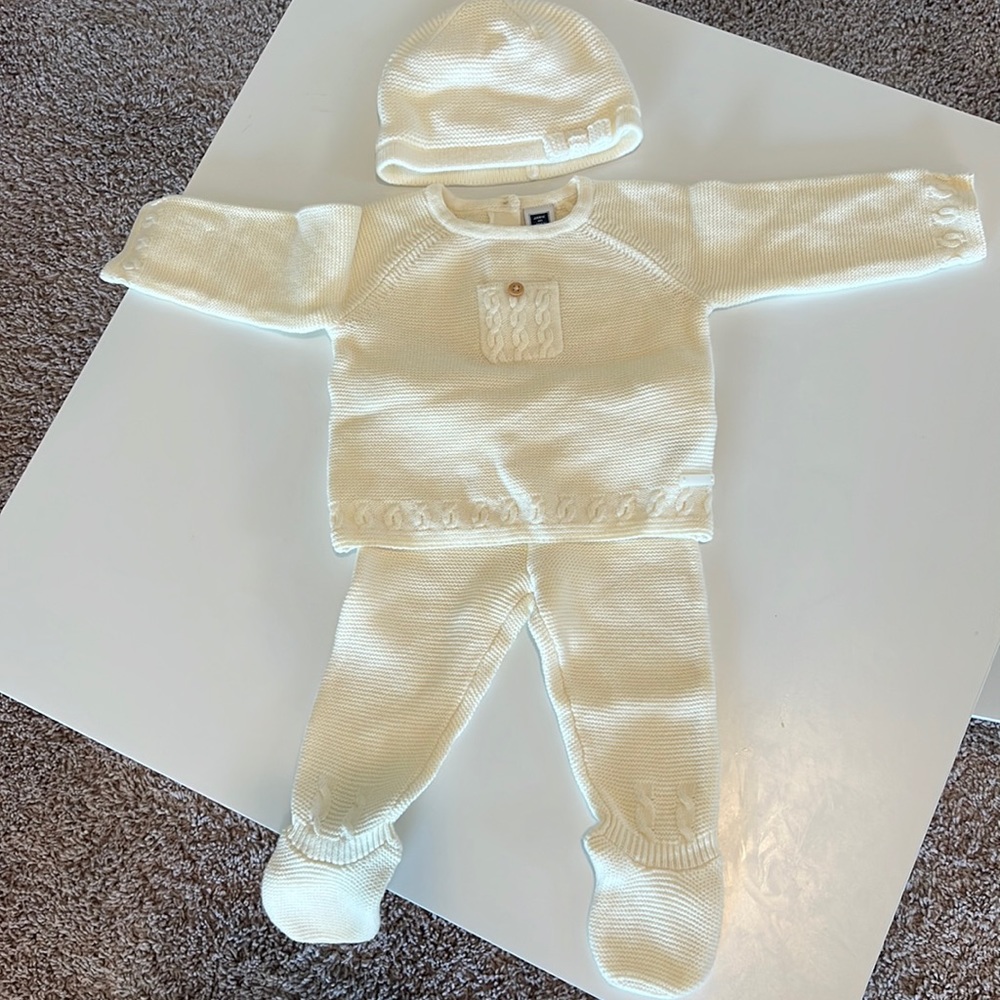 Beautiful soft baby set from Janie and Jack 3-6 month